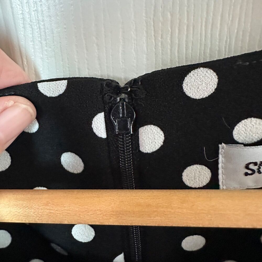 Shelby and Palmer Black White Polka Dot Dress Size 12 Flutter Sleeve Sheath - Picture 3 of 7